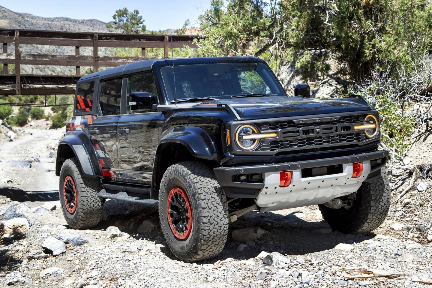 The 2024 Ford Bronco midsize SUV has a lot going for it, including loads of potential off-road capability and many configurations to make it widely appealing.