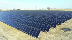New solar energy system helps power AGCO manufacturing facility in Illinois