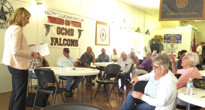 Lauren Lurkins, founder of Lurkins Strategies, spoke of the “crossroads of carbon and corn” at a recent Illinois Corn event in Gibson City, Illinois. Various legislative incentives are available for ethanol plants and farmers that reduce their carbon footprint which could open large markets including sustainable aviation fuel.